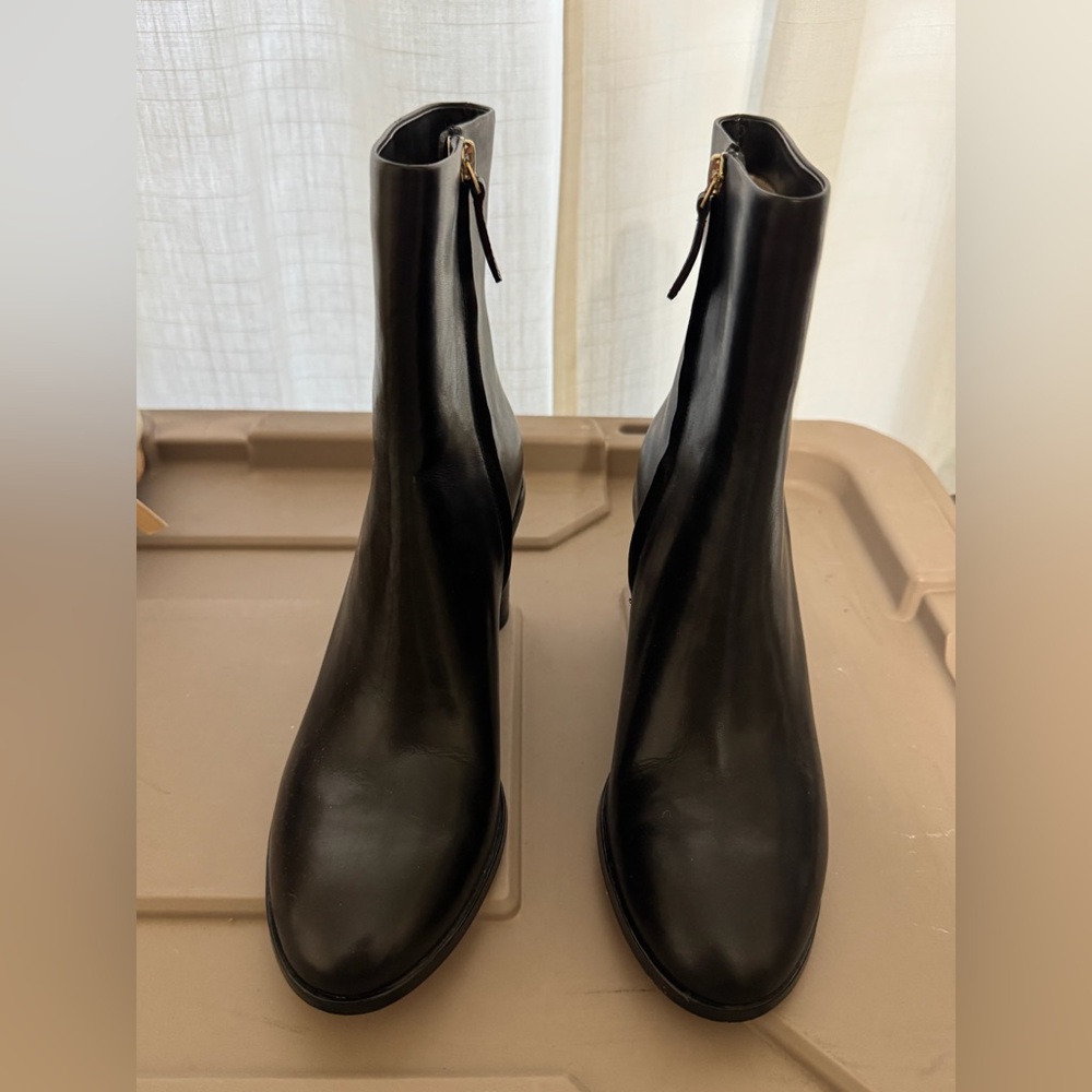 Pour La Victoire Black Faux Leather Boots